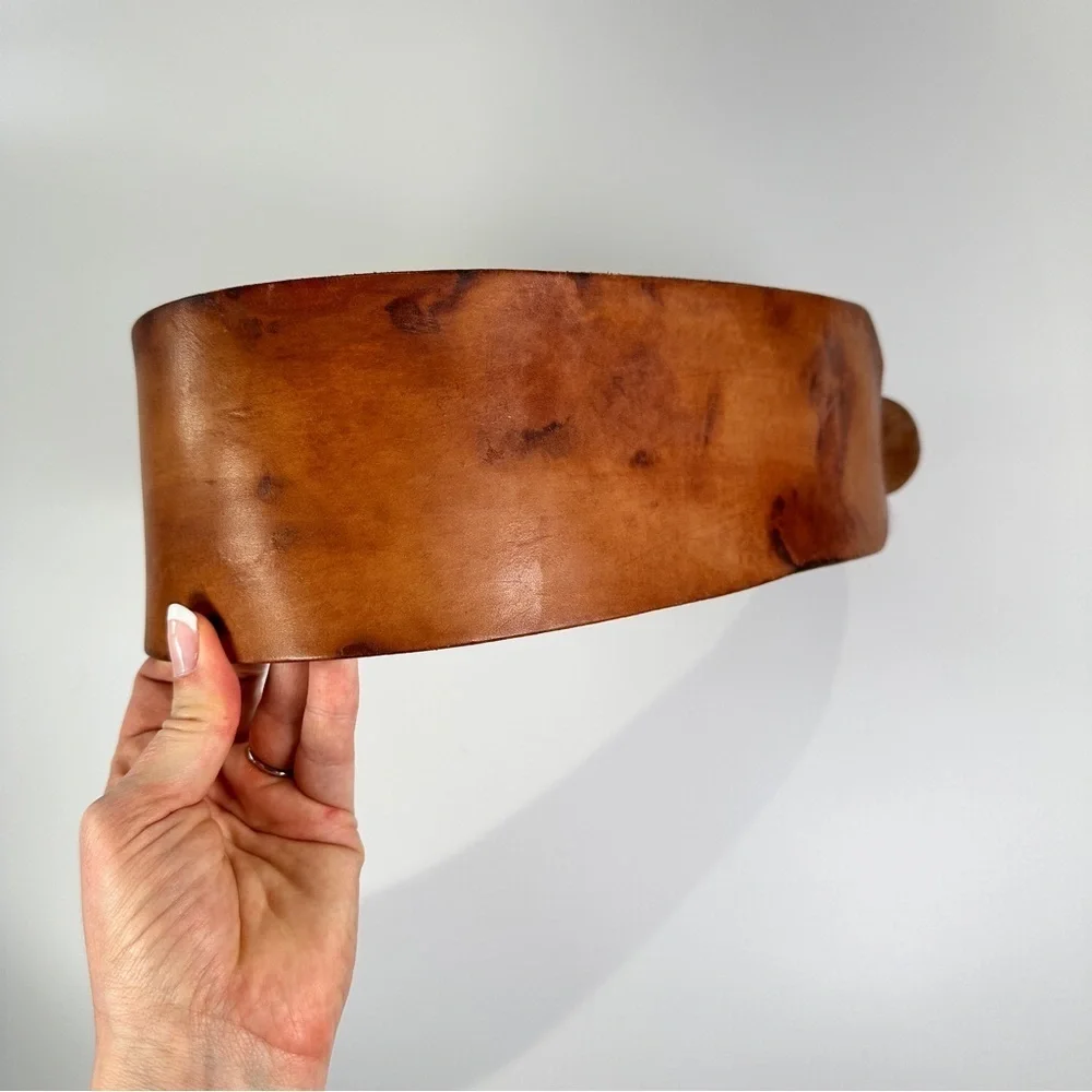Men's Distressed Tan Leather Belt
